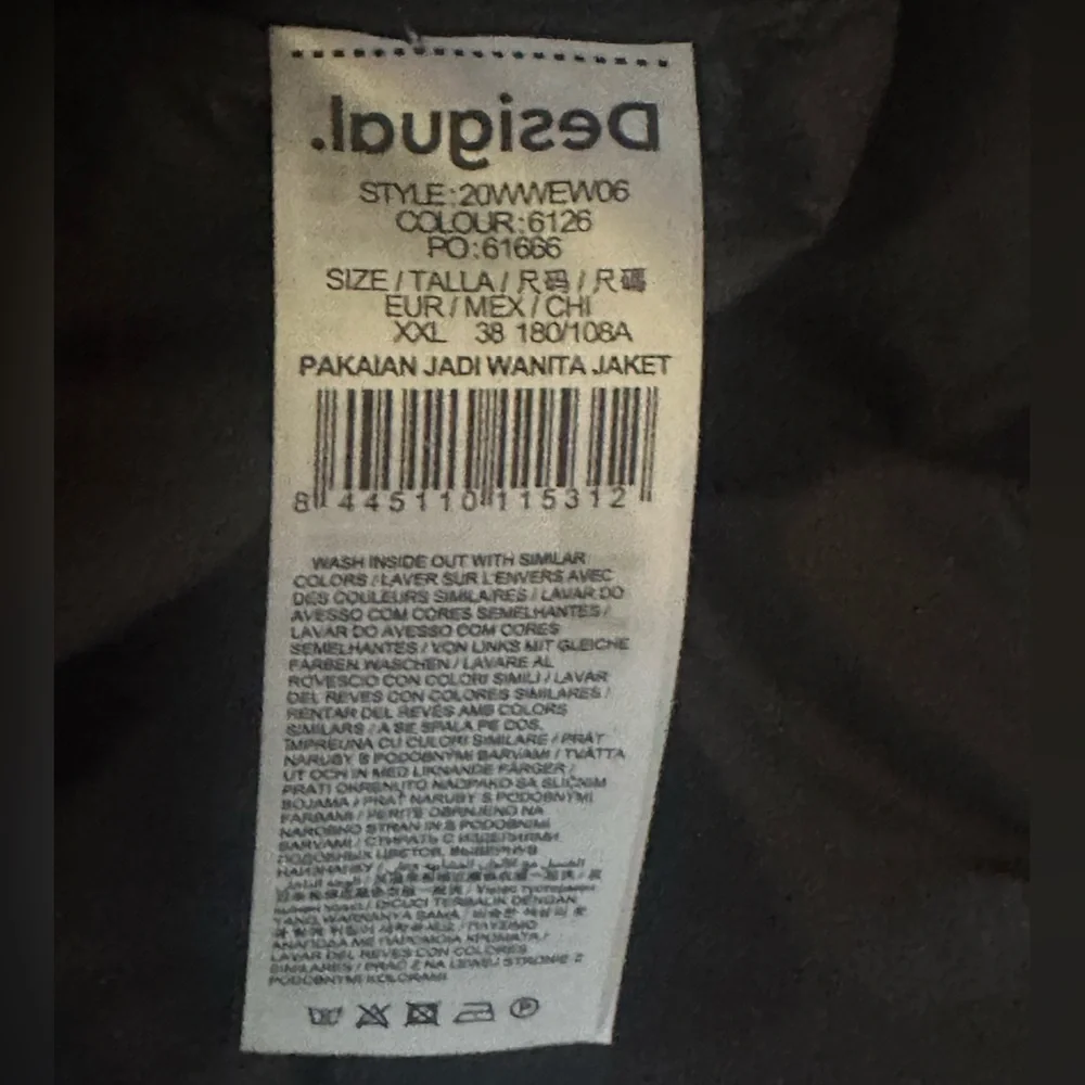 Desigual Print Puffer Jacket Size XXL New Without Tags!